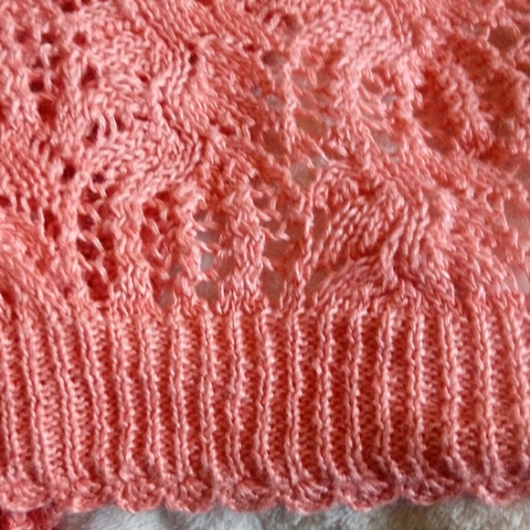 The Limited Crochet Cardigan - Picture 3 of 4